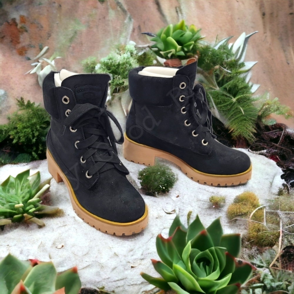 NIB Lucky Brand Jinny 2 Chukka Hiking Boots Black Suede, Size 6M